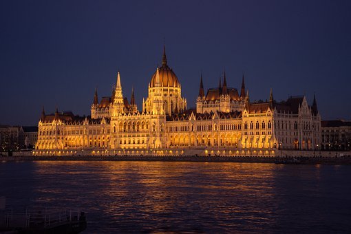 Hungarian Parliament Building, Danube